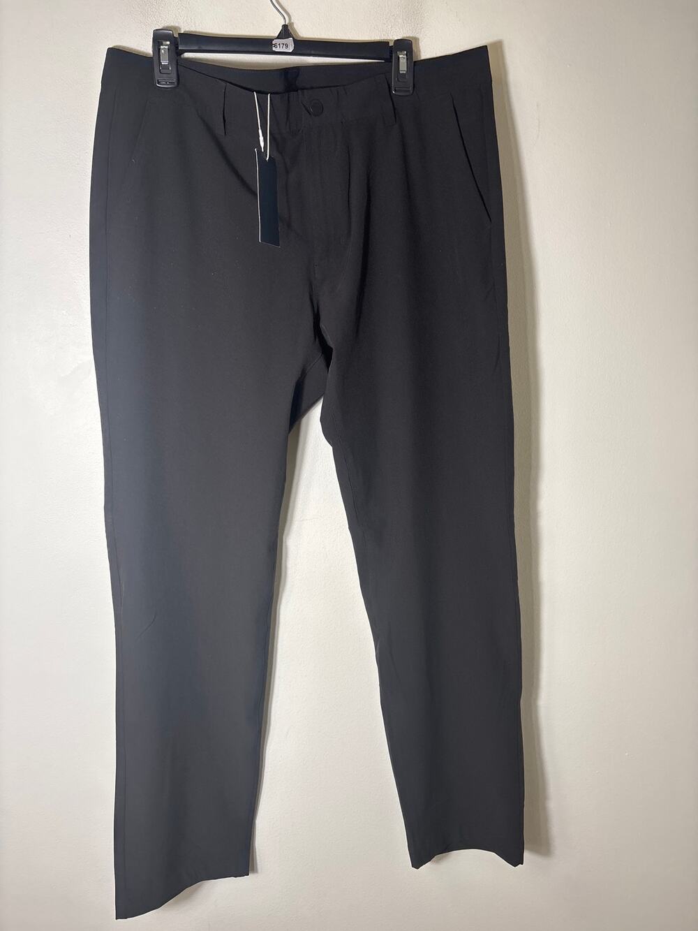 NWT Mens Cutter & Buck Black Bainbridge Sport Technical Every Day Pant Sz 36/32